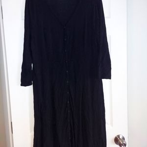 Black dress with 3/4 sleeves